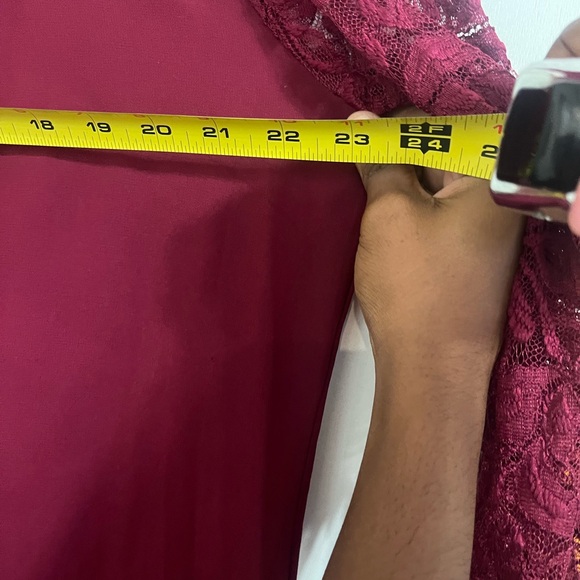 Luxology Women lace and Sheer Burgundy Lined Three Quarter Sleeves Dress size 14 - Picture 14 of 14